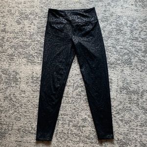 Women’s leopard print leggings